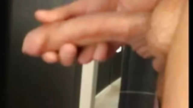انجمن سکس جدید فول اچ دی عامل دعوت یک دختر روسی برای خداحافظی در ریخته گری